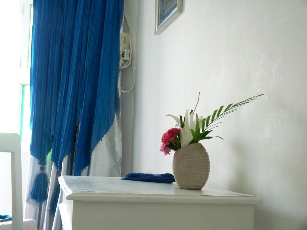 L'Escale Hotel Pondicherry Luaran gambar